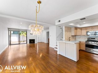 925 14th St APT 11, Santa Monica, CA 90403