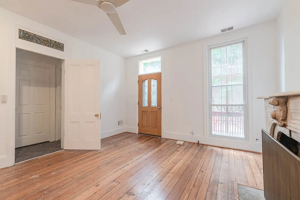 4 bed, 3.5 bath, $6,695 — Photo 2