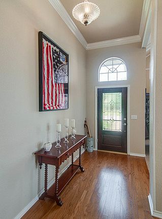 2nd image of 2512 Fox Glenn Cir