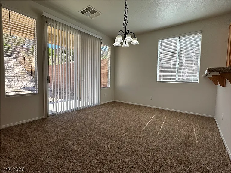 5029 Ivy Creek Ct — Photo 9