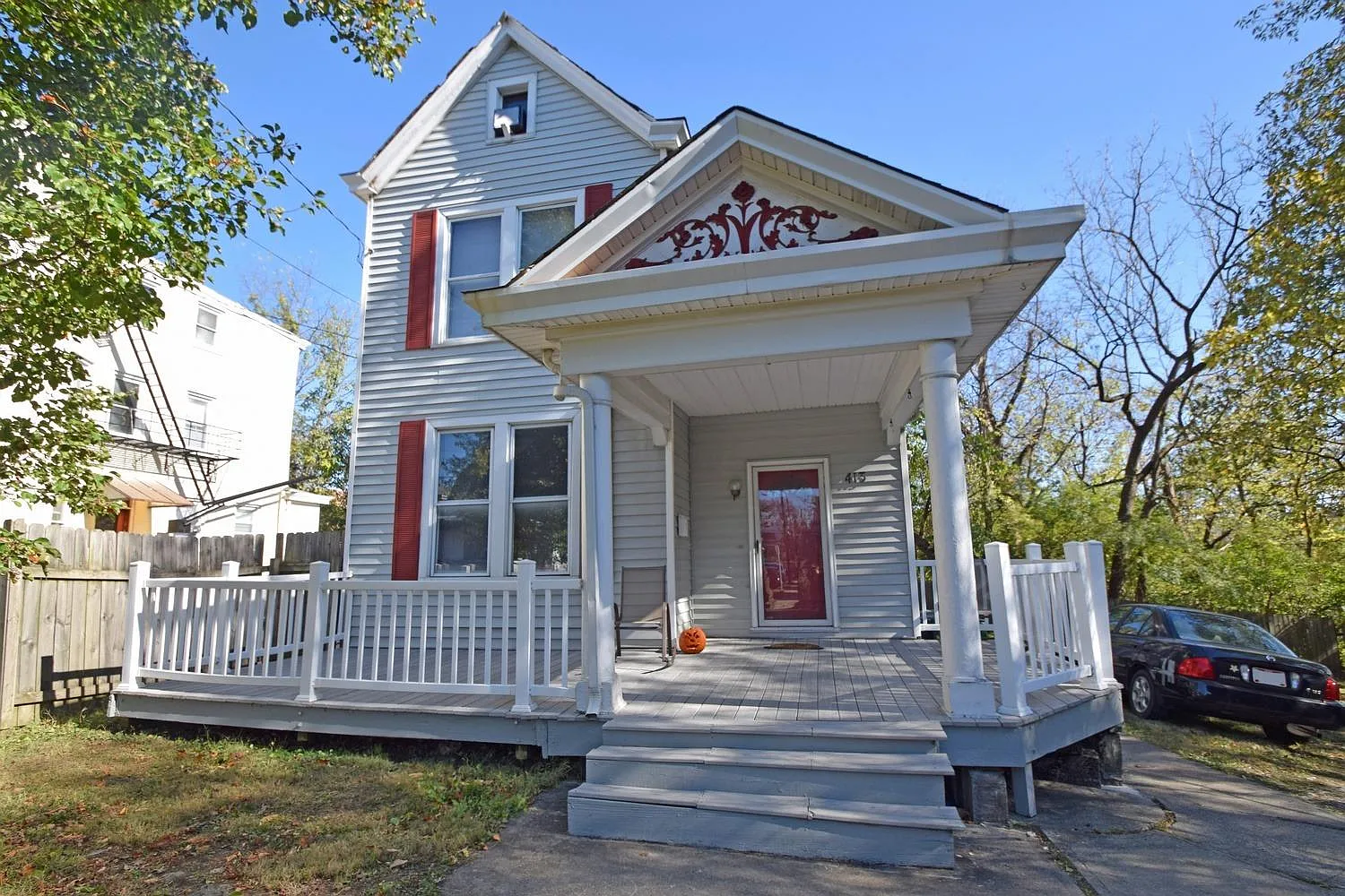 413 Southview Ave photo 1