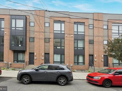 1418 S Howard St, Philadelphia, PA, 19147