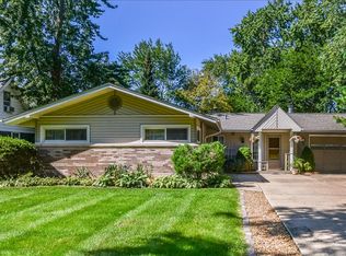 8032 Leclaire Ave, Burbank, IL 60459