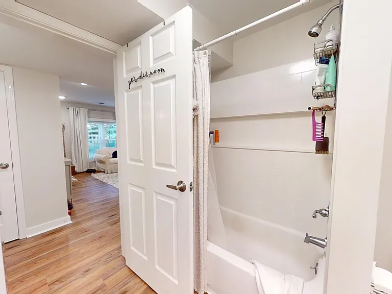 560 Sherwood Dr — Photo 33