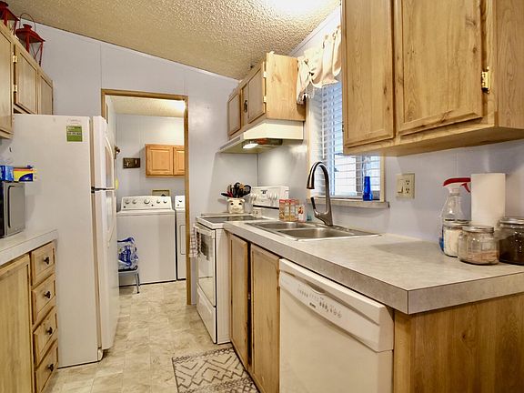 4th image of 8971 E Evans Creek Rd #24