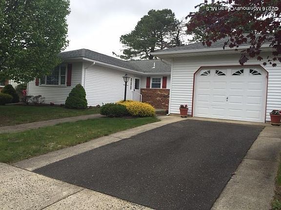 2nd image of 14 Augusta Ct