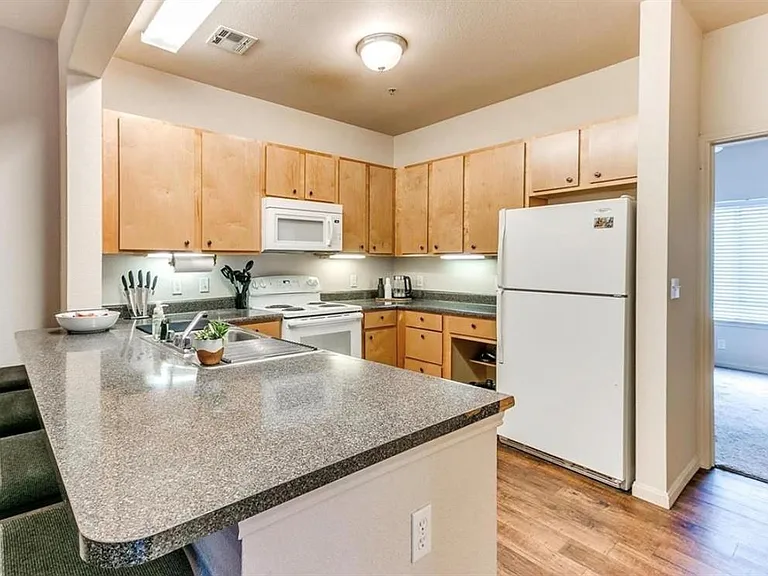 2200 Classen Blvd #13114 — Photo 2