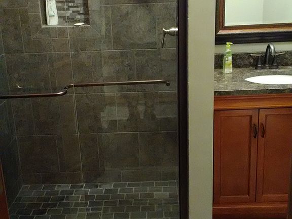 5th image of 6115 Lucille Ave