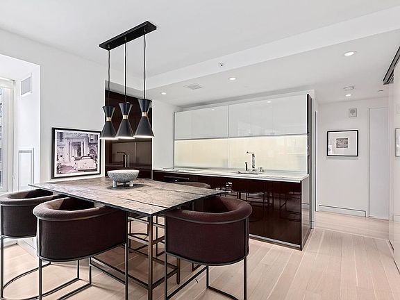 3rd image of 135 W 52nd St APT 11B