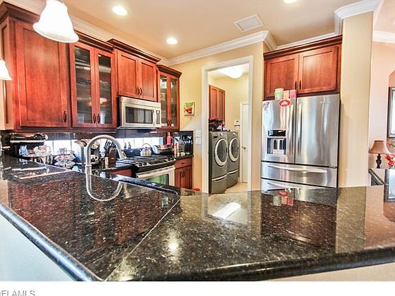 4th image of 9216 Astonia Way