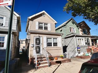 2206 W 5th St, Brooklyn, NY 11223