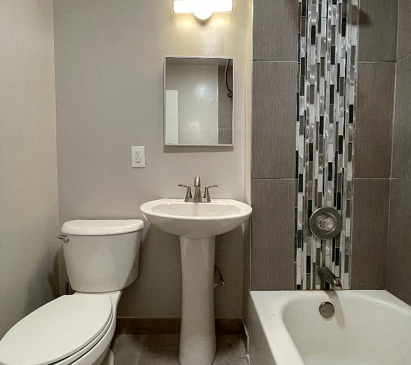 2700 John F Kennedy Blvd #5