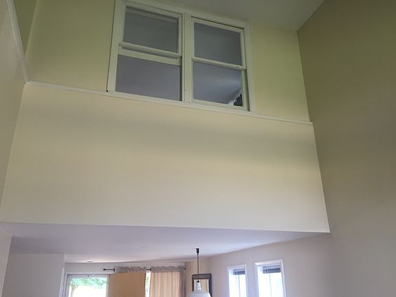 High Ceiling looking toward bedroom