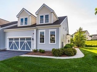 10 Autumn Ridge Dr #31, Hopkinton, MA 01748