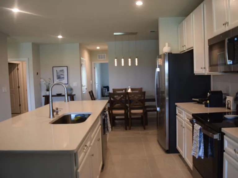 9670 SW Libertas Way — Photo 19