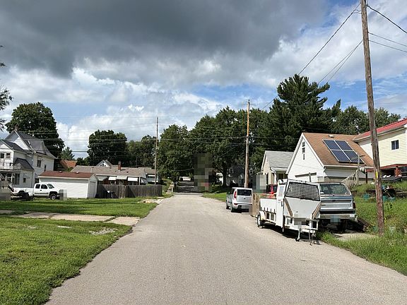 5th image of 616 S 30th St