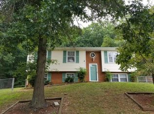 701 Estates Rd SE, Roanoke, VA 24014