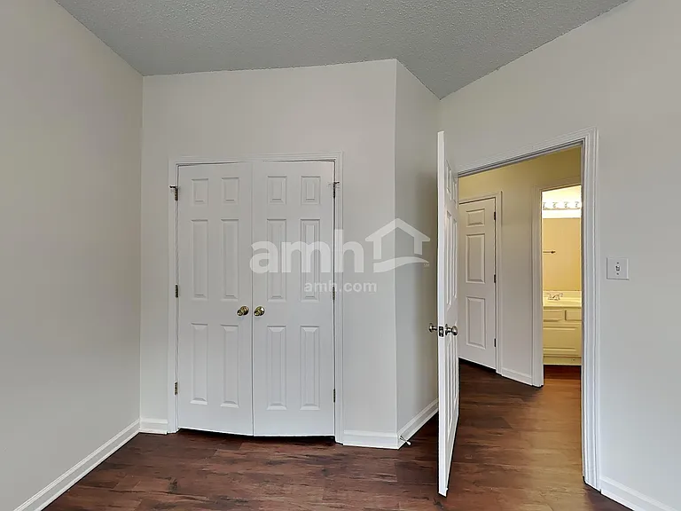 6604 Conifer Cir — Photo 18