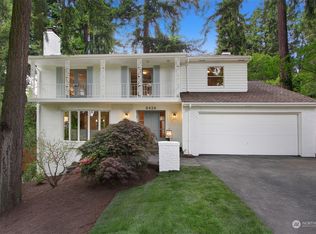 8426 SE 83rd St, Mercer Island, WA 98040