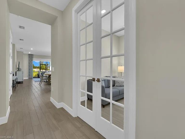 11694 Canal Grande Dr — Photo 5