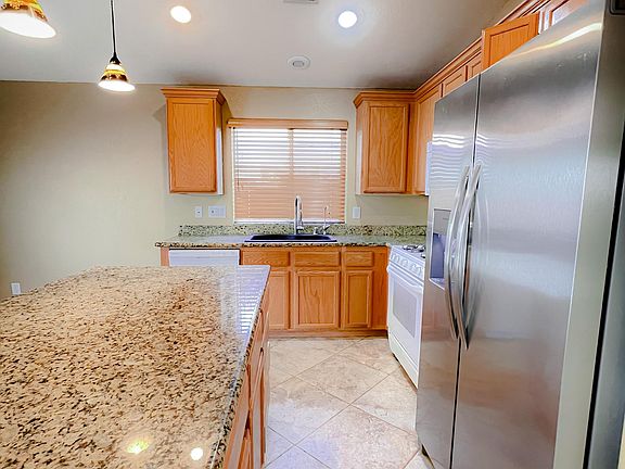 4th image of 6208 Whitelion Walk St