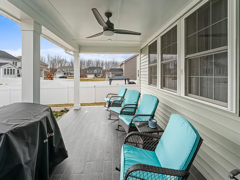 7810 Bexley Ln — Photo 5