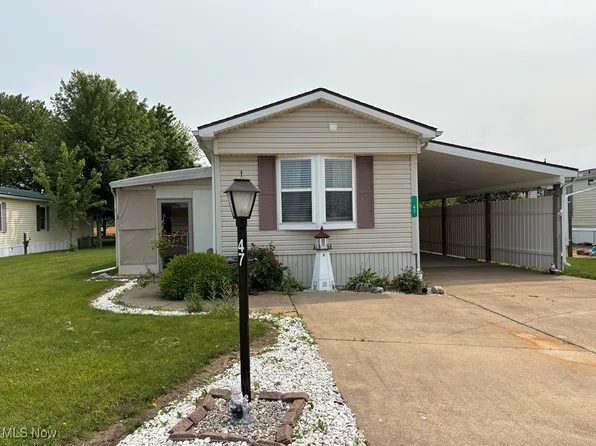 47 E Bass Cir, Marblehead, OH 43440