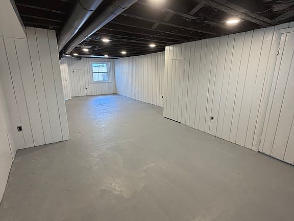 4th image of 5225 Alverstone Rd