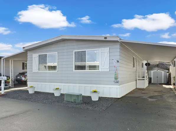 4125 McHenry Ave Spc 141, Modesto, CA 95356
