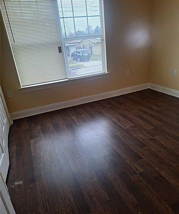 5th image of 5516 Montegut Dr