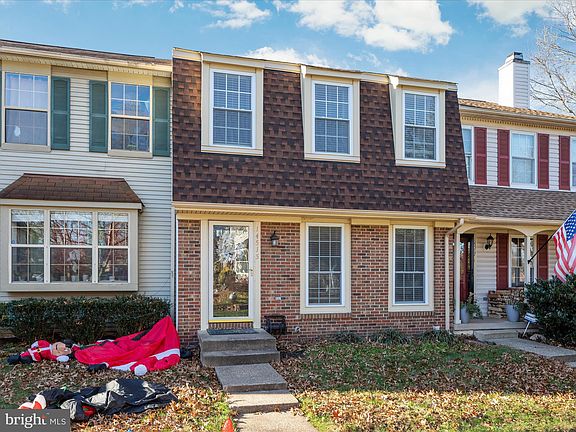 2nd image of 14515 Chelsey Pl
