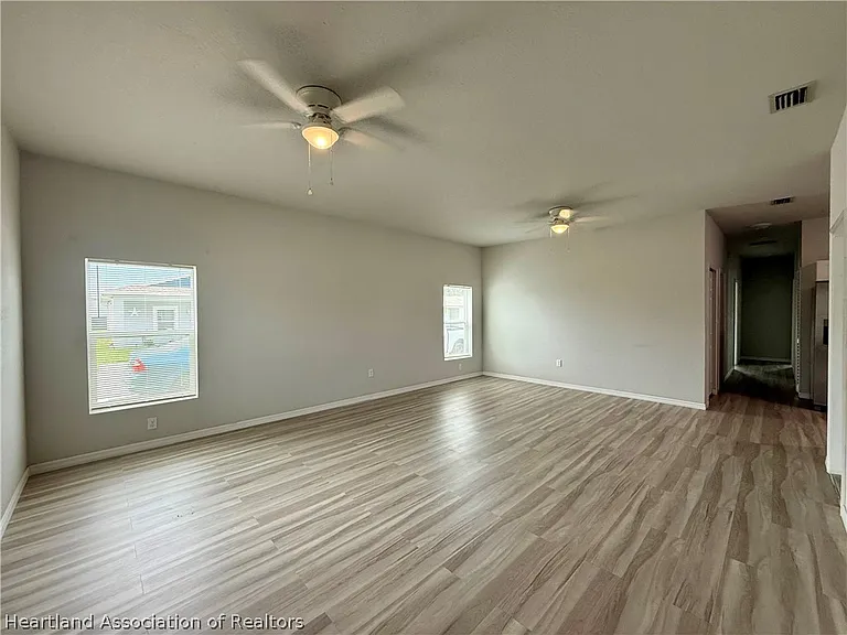 1517 Las Villas Blvd — Photo 21