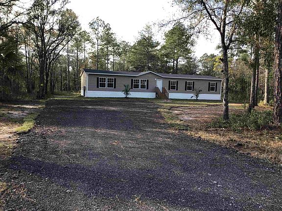 2nd image of 10105 Underwood Ave