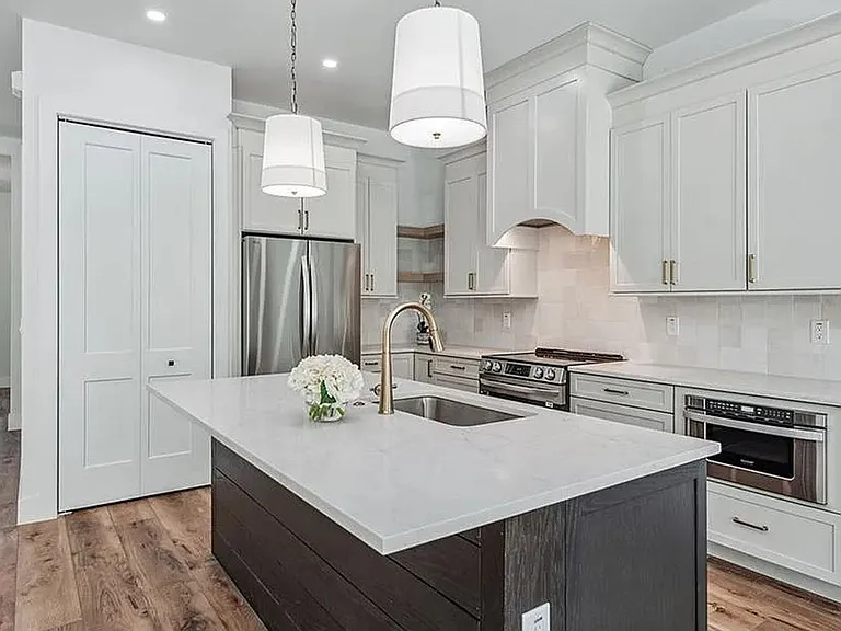 7968 Cordoba Pl — Photo 12