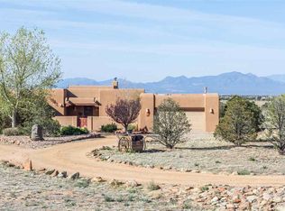 36 Carissa Rd, Santa Fe, NM 87508