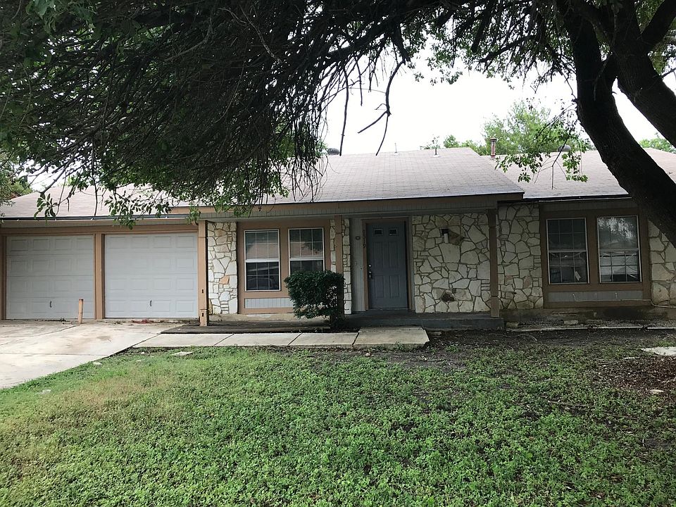 1st image of 7519 Ledgebrook Dr