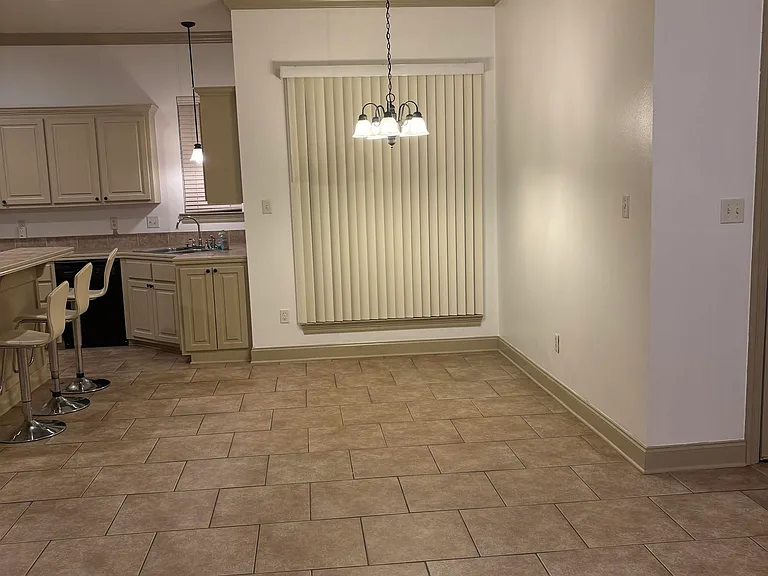 2924 Nicholson Lake Dr — Photo 11