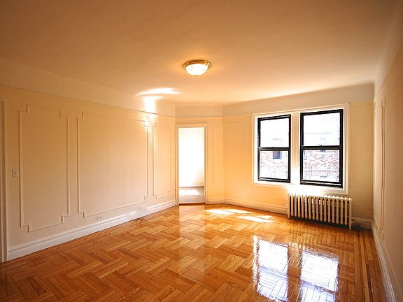 4th image of 3400 Wayne Ave APT B61