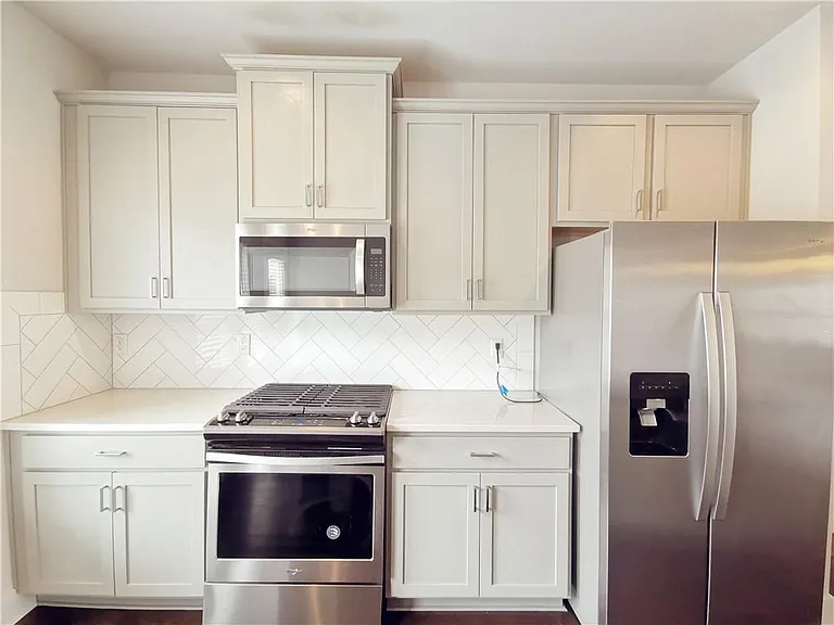 3795 Oxford Cir — Photo 7