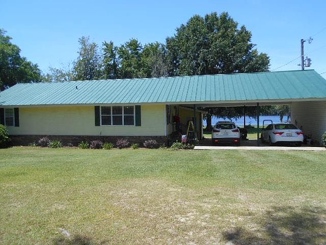1st image of 35 Woody Dr