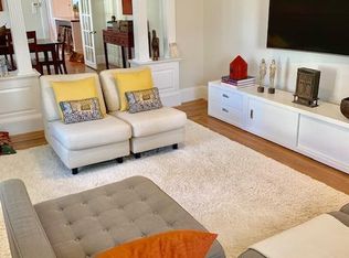 60 High St #1, Amesbury, MA 01913