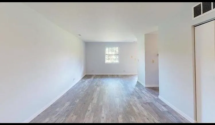 106 Gant Cir #D — Photo 5