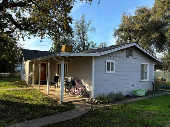 20582 Prairie Ln, Redding, CA 96002