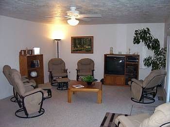 3rd image of 408 N 11th Ave