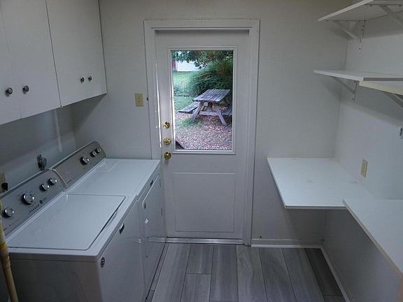 Interior laundry room