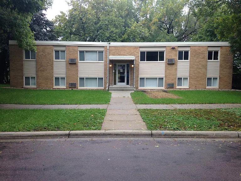 816 N 6th St #2 — Photo 1