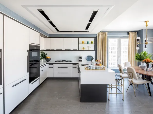 70 Charlton Street image 1 of 21