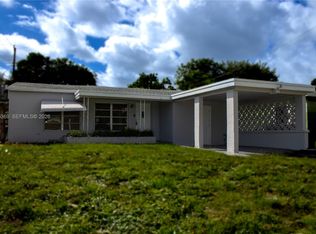 230 NW 55th St, Oakland Park, FL 33309