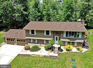 6401 Deer Run Ct, Spring Grove, PA 17362