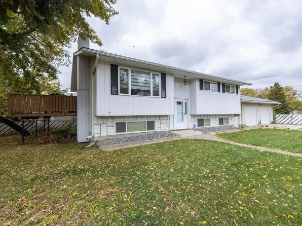 15312 109th Ave NW, Edmonton, AB T5P 4K7